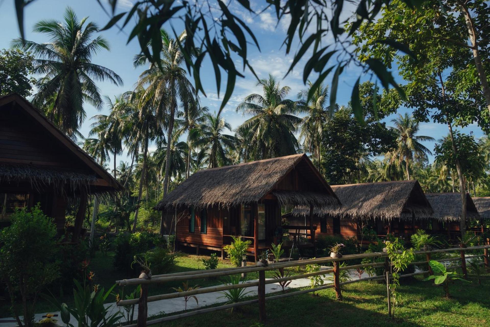 Coco Canopy Boutique Resort Koh Jum Exterior foto